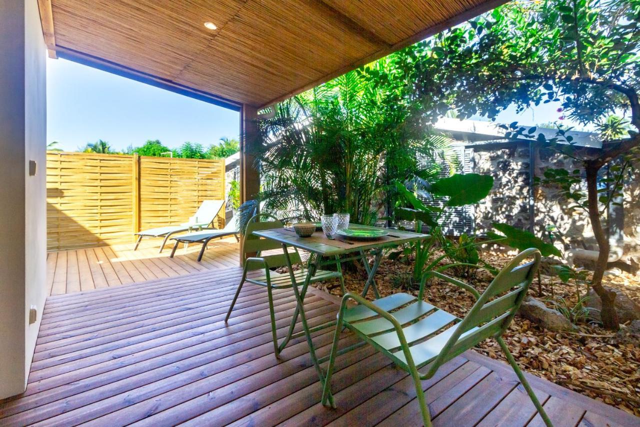 Idylle - Charmant Bungalow A 2 Pas Du Lagon Ла-Салин-ле-Бен Экстерьер фото